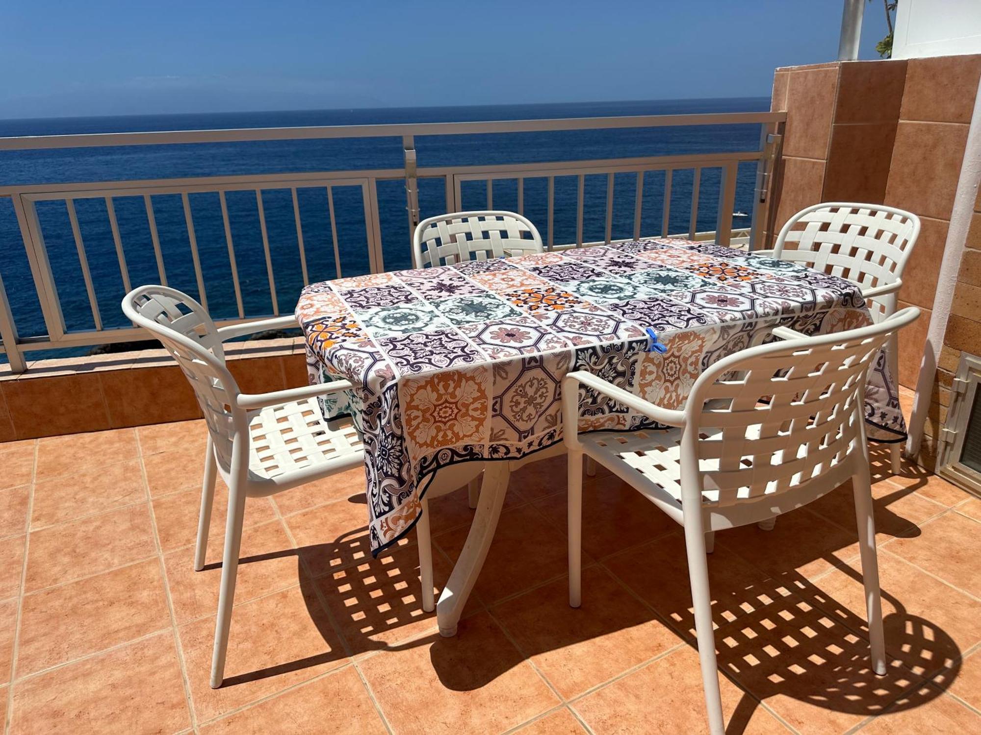 Vivienda Vacacional con Vistas a La Gomera y La Palma Puerto de Santiago  Exterior foto
